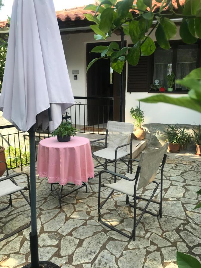 Gourgiana Apartments Andritsaina Exterior foto